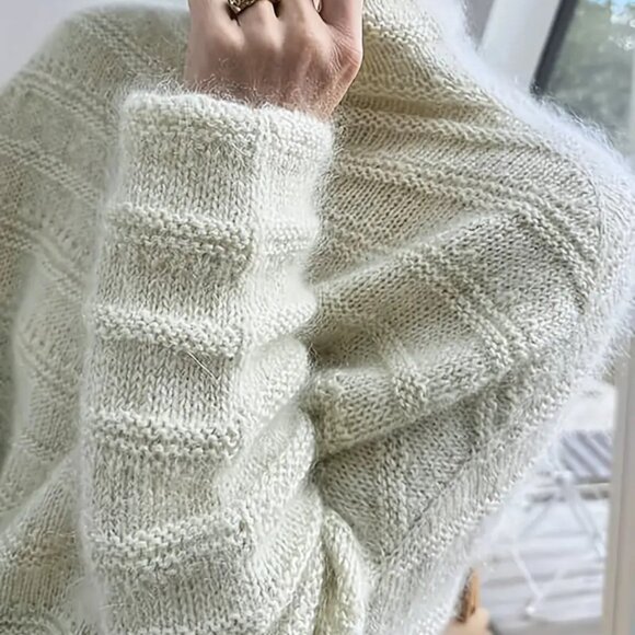 Sweaters - Cream Beige Knit Pullover Sweater